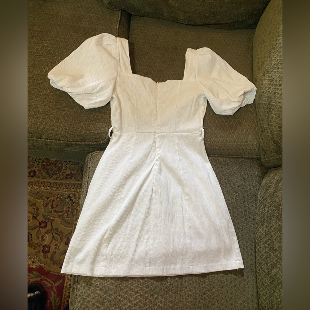 Lulu’s White Puff Sleeve Belted Mini Dress (Sz Small) - Picture 13 of 15